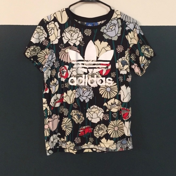adidas Tops - Adidas t shirt adidas Tops - Adidas t shirt